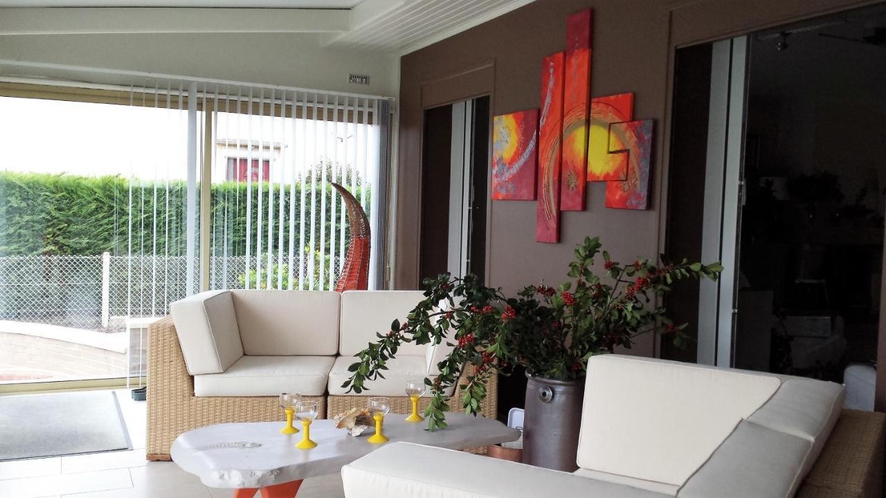 Chambre Privee Avec Salon, Garage Voiture, Velos, Motos Tourville-sur-Arques Zewnętrze zdjęcie